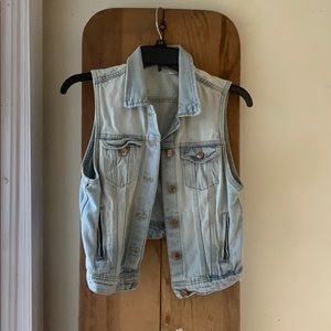 Jean vest